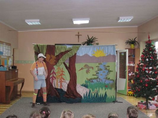 Grafika #1: 14.01.2014 - Teatrzyk pt."Zaczarowana baśń o przyjaźni"