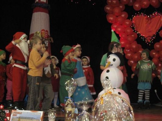 Grafika #16: 12.01.2014 - Występy naszych przedszkolaków na 22 Finale WOŚP