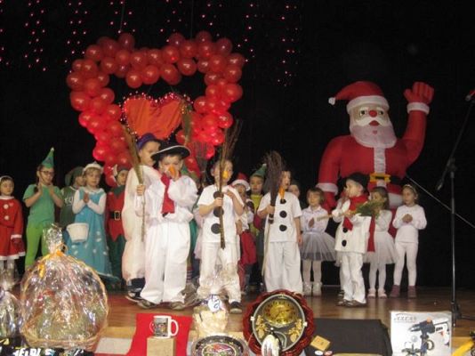 Grafika #18: 12.01.2014 - Występy naszych przedszkolaków na 22 Finale WOŚP