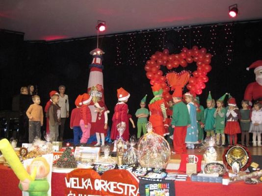 Grafika #22: 12.01.2014 - Występy naszych przedszkolaków na 22 Finale WOŚP