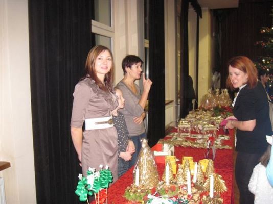 Grafika #0: 12.12.2013 - Przedstawienie świąteczne pt." W oczekiwaniu na Święta "