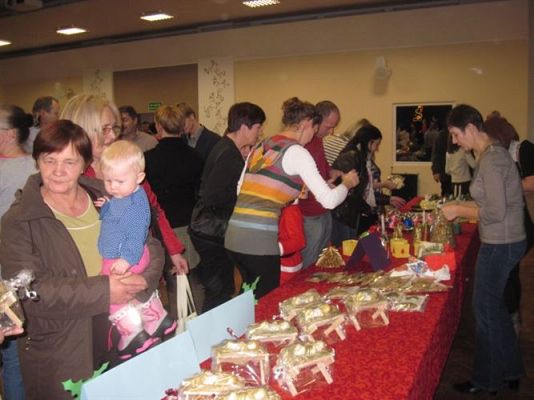 Grafika #89: 12.12.2013 - Przedstawienie świąteczne pt." W oczekiwaniu na Święta "