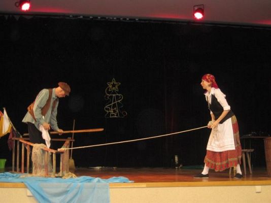 Grafika #5: 11.12.2013 - Przedstawienie teatralne "Rybak-król" w Gokis w Wicku