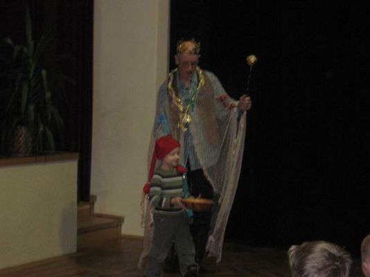 Grafika #25: 11.12.2013 - Przedstawienie teatralne "Rybak-król" w Gokis w Wicku