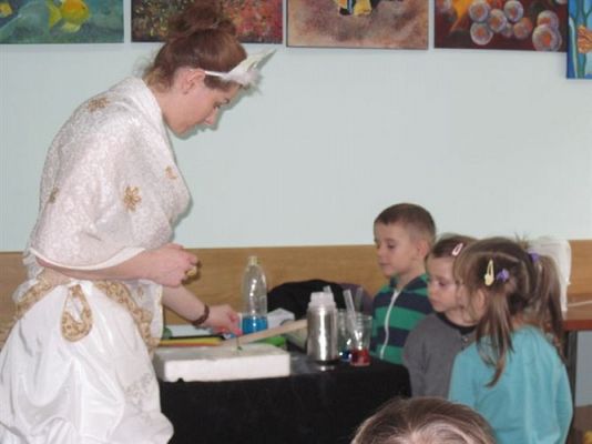 Grafika #58: 05.03.2014 - Warsztaty edukacyjne pn."Mroźne eksperymenty" w GOKiS w Wicku