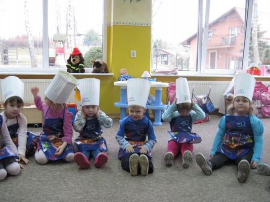 Grafika #0: 28.02.2014 - Mali kucharze