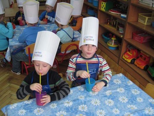 Grafika #9: 28.02.2014 - Mali kucharze