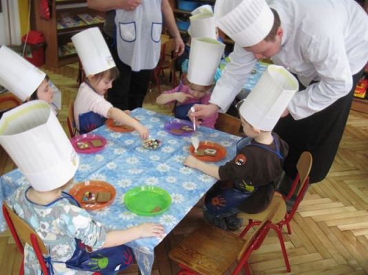 Grafika #10: 28.02.2014 - Mali kucharze