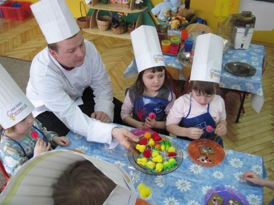 Grafika #18: 28.02.2014 - Mali kucharze