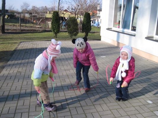 Grafika #8: 21.02.2014 - Jak aktywnie spędzamy czas w ogrodzie przedszkolnym