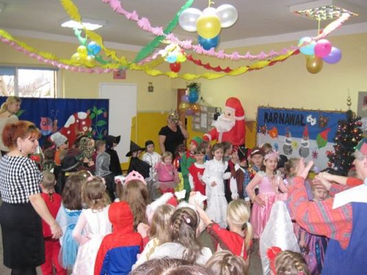 Grafika #7: 07.02.2014 - Zabawa karnawałowa