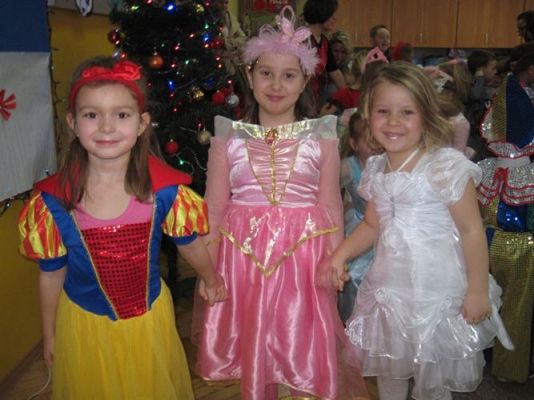 Grafika #9: 07.02.2014 - Zabawa karnawałowa