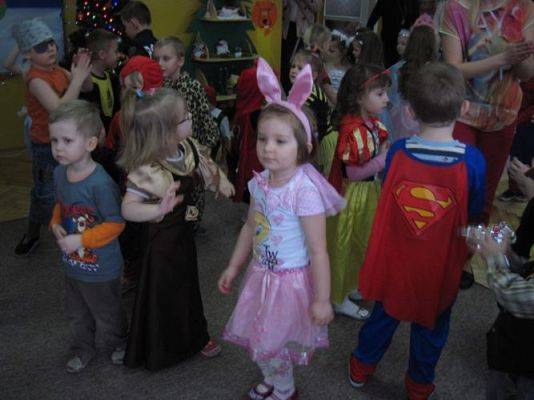 Grafika #17: 07.02.2014 - Zabawa karnawałowa