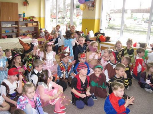 Grafika #49: 07.02.2014 - Zabawa karnawałowa