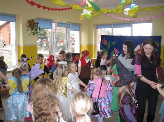 Grafika #77: 07.02.2014 - Zabawa karnawałowa