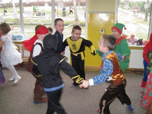 Grafika #79: 07.02.2014 - Zabawa karnawałowa