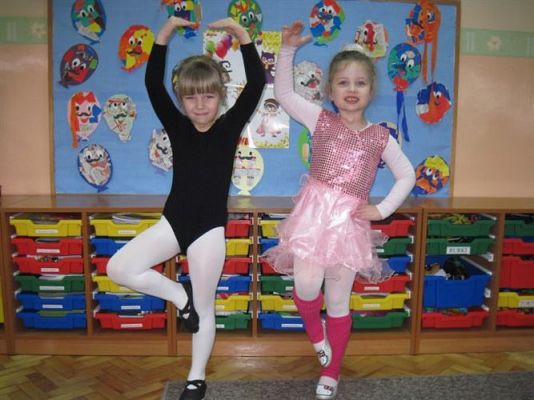 Grafika #6: Nasze karnawałowe przebrania - Starszaki