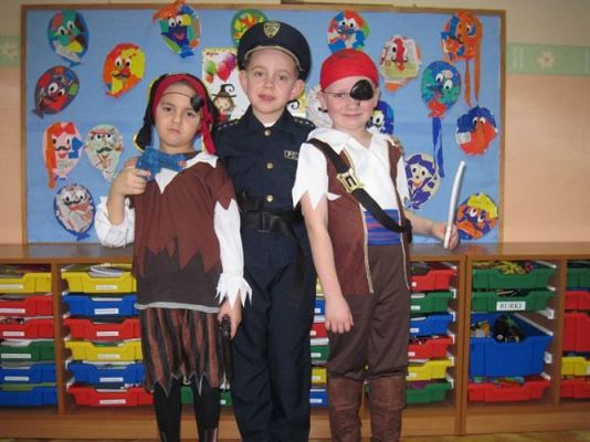 Grafika #10: Nasze karnawałowe przebrania - Starszaki