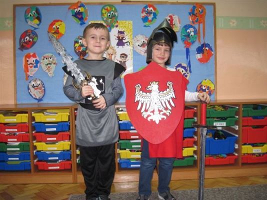 Grafika #11: Nasze karnawałowe przebrania - Starszaki