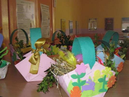 Grafika #1: 11.04.2014 - Kiermasz Wielkanocny