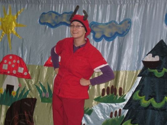 Grafika #6: 09.04.2014 - Przedstawienie teatralne pt." Przygody Pysia i Margolci, czyli Dwa Skrzaty i Dwa Światy"