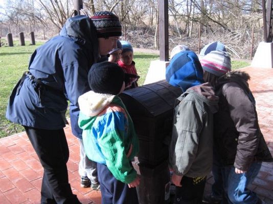 Grafika #18: 04.04.2014 - Warsztaty edukacyjne w Muzeum Przyrodniczym w Rąbce
