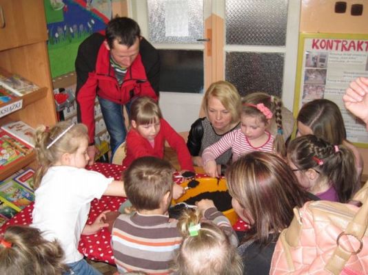 Grafika #33: 02.04.2014 - Zajęcia otwarte dla rodziców w grupie Starszaków