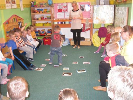 Grafika #9: 01.04.2014 - Zajęcia otwarte dla rodziców w grupie Średniaków