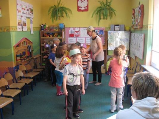 Grafika #44: 01.04.2014 - Zajęcia otwarte dla rodziców w grupie Średniaków