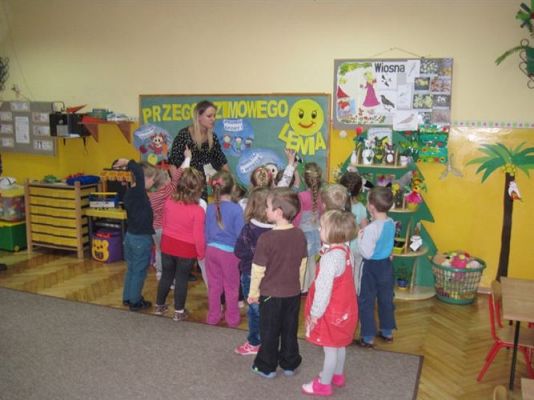 Grafika #2: 25.03.2014 - Zajęcia otwarte dla rodziców w gr.I - "Gimnastyka dla Smyka"