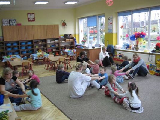 Grafika #16: 25.03.2014 - Zajęcia otwarte dla rodziców w gr.I - "Gimnastyka dla Smyka"