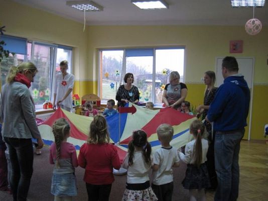 Grafika #25: 25.03.2014 - Zajęcia otwarte dla rodziców w gr.I - "Gimnastyka dla Smyka"