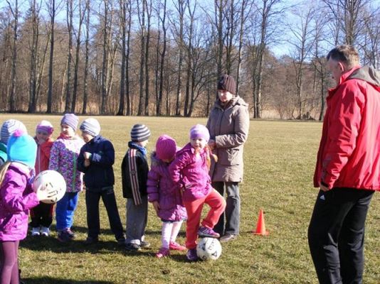 Grafika #36: 12.03.2014 - Mini trening wiosenny prowadzony przez trenera piłki nożnej