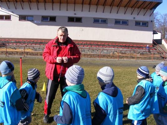 Grafika #48: 12.03.2014 - Mini trening wiosenny prowadzony przez trenera piłki nożnej