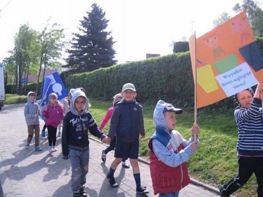 Grafika #5: 30.04.2014 - Obchody Dnia Ziemi