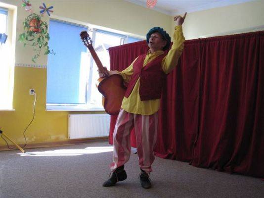 Grafika #0: 29.04.2014 - Przedstawienie teatralne pt. "O niesfornym koziołku"