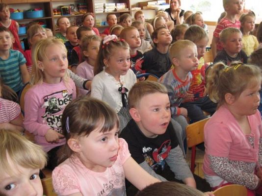 Grafika #12: 29.04.2014 - Przedstawienie teatralne pt. "O niesfornym koziołku"