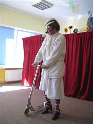 Grafika #27: 29.04.2014 - Przedstawienie teatralne pt. "O niesfornym koziołku"