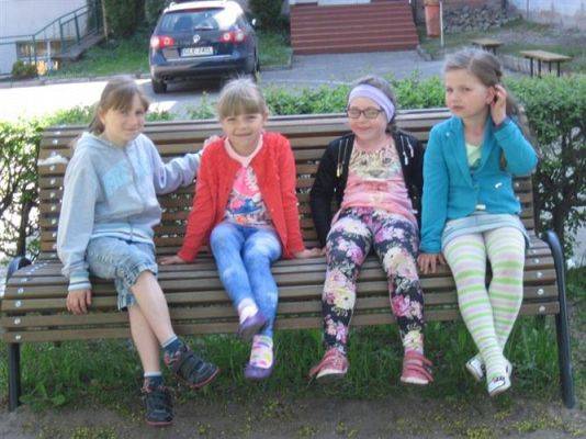 Grafika #15: 28.04.2014 - Przedstawienie klas I z okazji Dnia Ziemi