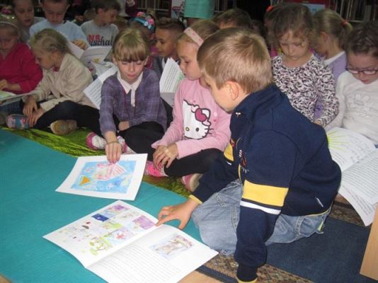 Grafika #7: 04.06.2014 - Wizyta w Bibliotece Gminnej w Wicku