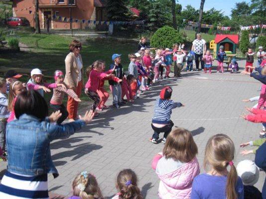 Grafika #9: 02.06.2014 - Dzień Dziecka