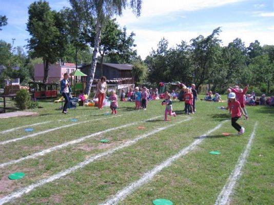 Grafika #24: 02.06.2014 - Dzień Dziecka