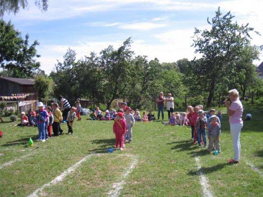 Grafika #33: 02.06.2014 - Dzień Dziecka