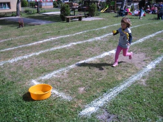 Grafika #37: 02.06.2014 - Dzień Dziecka