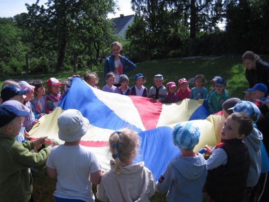 Grafika #64: 02.06.2014 - Dzień Dziecka