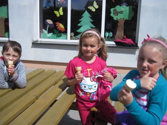 Grafika #81: 02.06.2014 - Dzień Dziecka