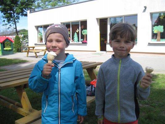 Grafika #82: 02.06.2014 - Dzień Dziecka