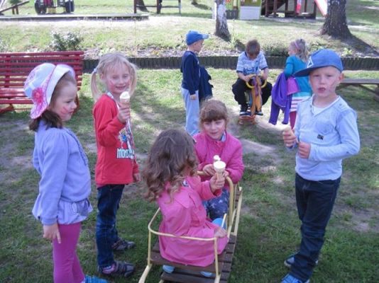 Grafika #83: 02.06.2014 - Dzień Dziecka