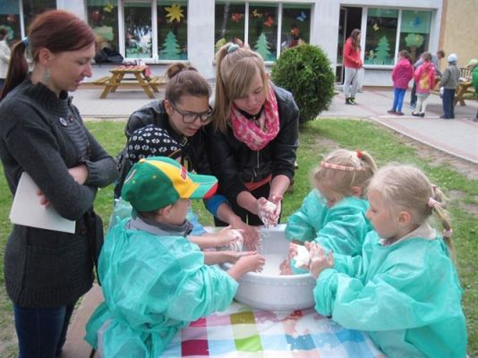 Grafika #32: 29.05.2014 - Mali Odkrywcy - spotkanie z gimazjalistami z Wicka