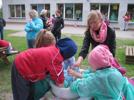 Grafika #64: 29.05.2014 - Mali Odkrywcy - spotkanie z gimazjalistami z Wicka